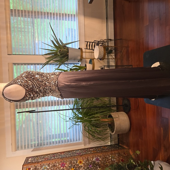 Vintage A.J Bari 100% Silk Sequins Sleeveless Formal Maxi Gown Party Size 4 - Picture 5 of 10